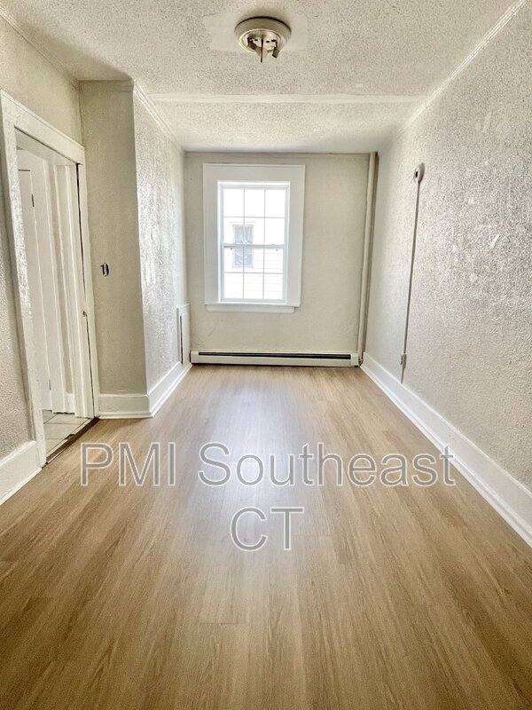 Apartment for rent at 92 Truman St #2, New London, CT 06320
