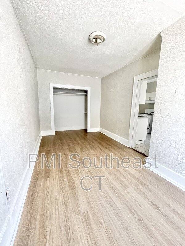Apartment for rent at 92 Truman St #2, New London, CT 06320