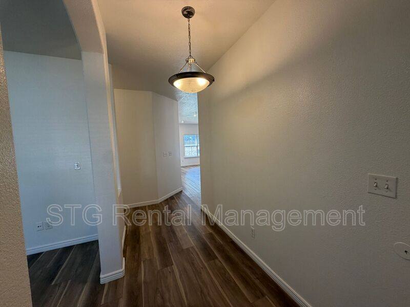519 W Harvest Lane, Washington, UT 84780 - House for Rent - Image 2