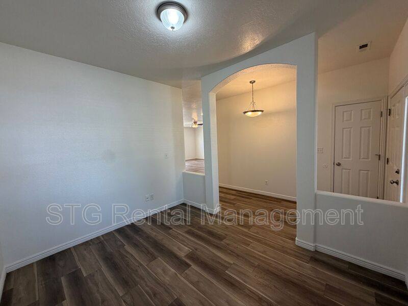 519 W Harvest Lane, Washington, UT 84780 - House for Rent - Image 4
