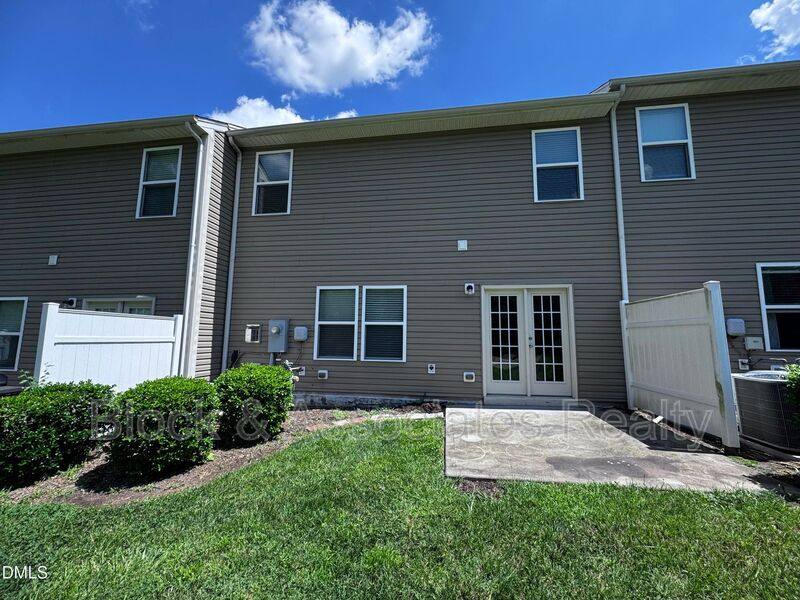Townhouse for rent at 210 Hamlet Place, Morrisville, NC 27560