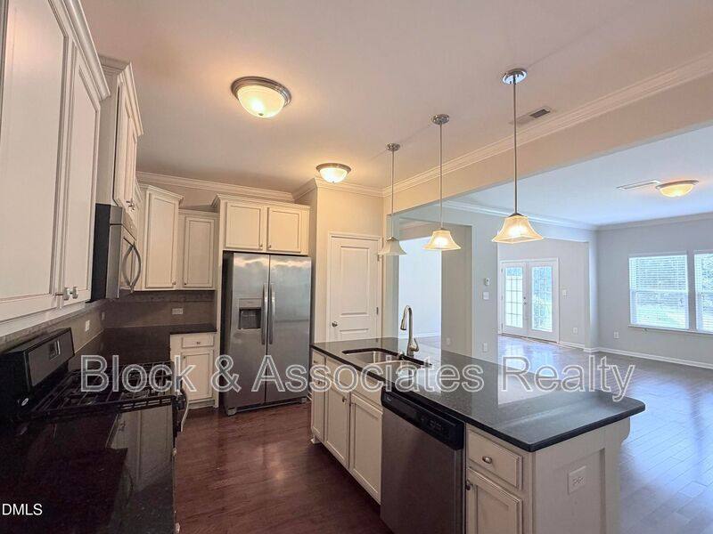 Townhouse for rent at 210 Hamlet Place, Morrisville, NC 27560