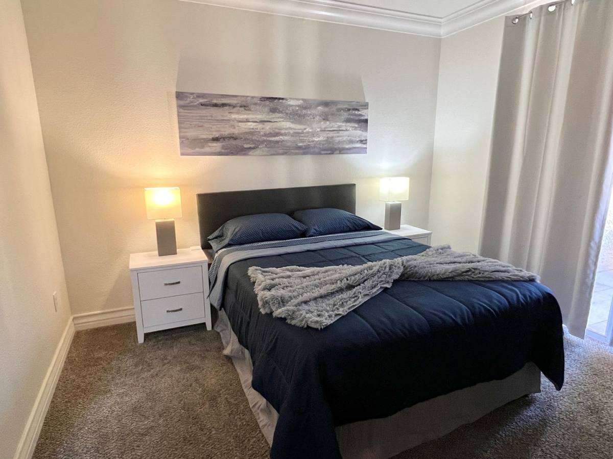 Condo for rent at 230 E Flamingo Rd, Las Vegas, NV 89169