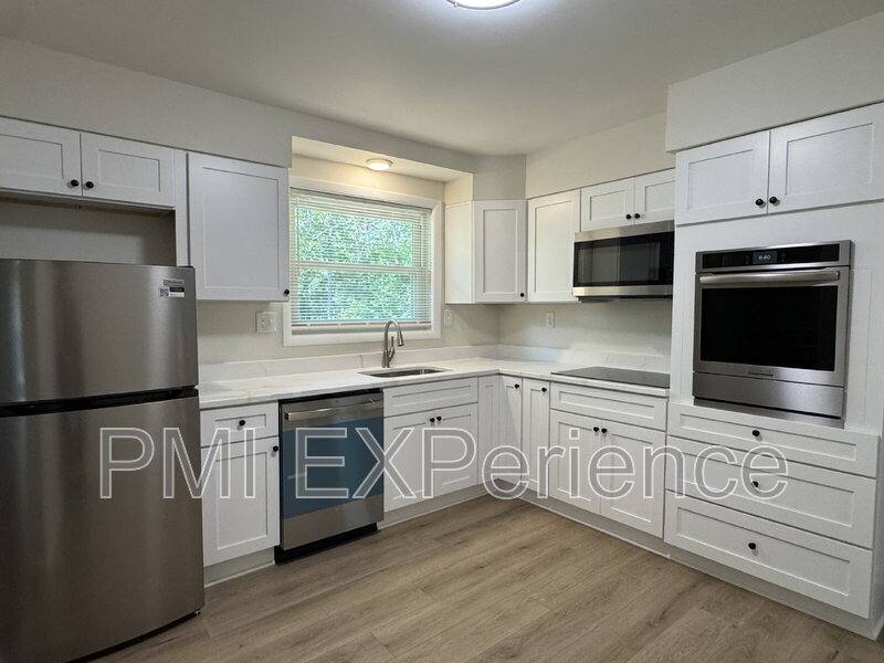 House for rent at 6405 Roberts Dr, Temple Hills, MD 20748