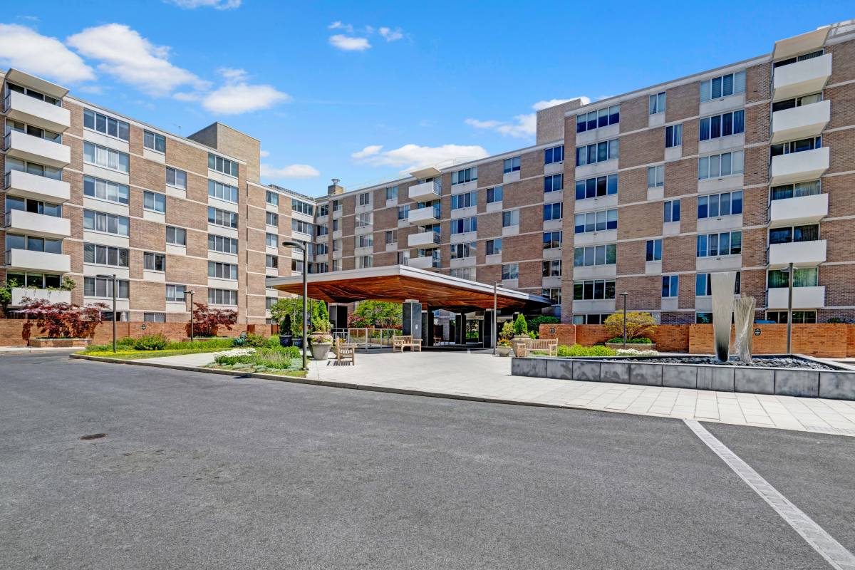 Condo for rent at 2939 Van Ness St NW #1203, Washington, DC 20008