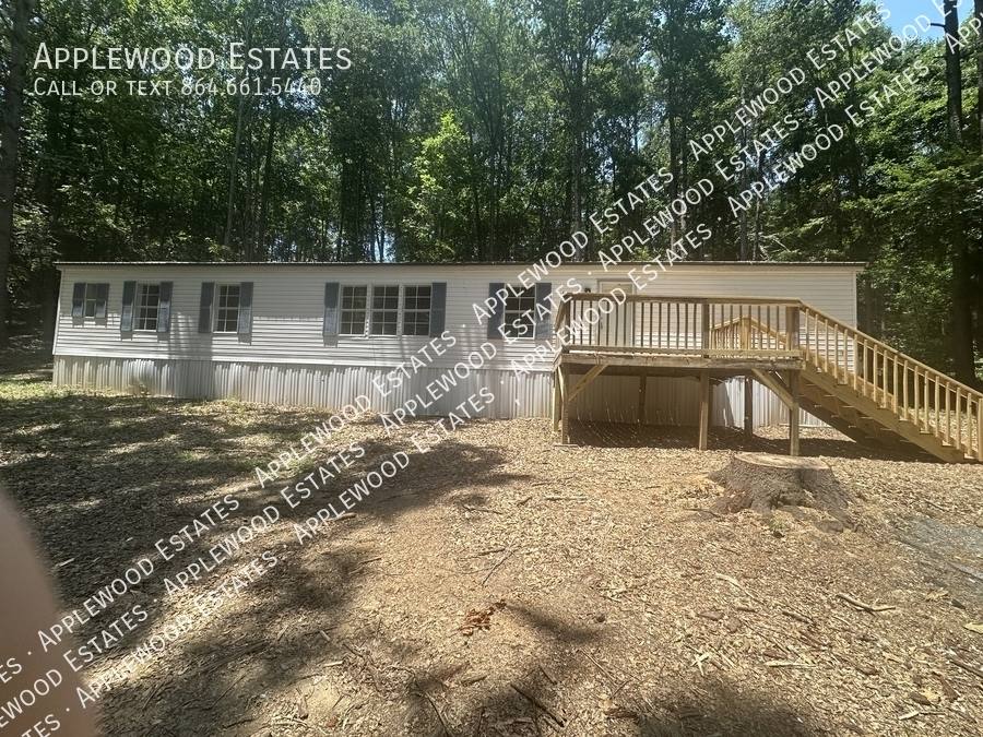 230 Gibson Rd, Spartanburg, SC 29302 - House for Rent - Image 1