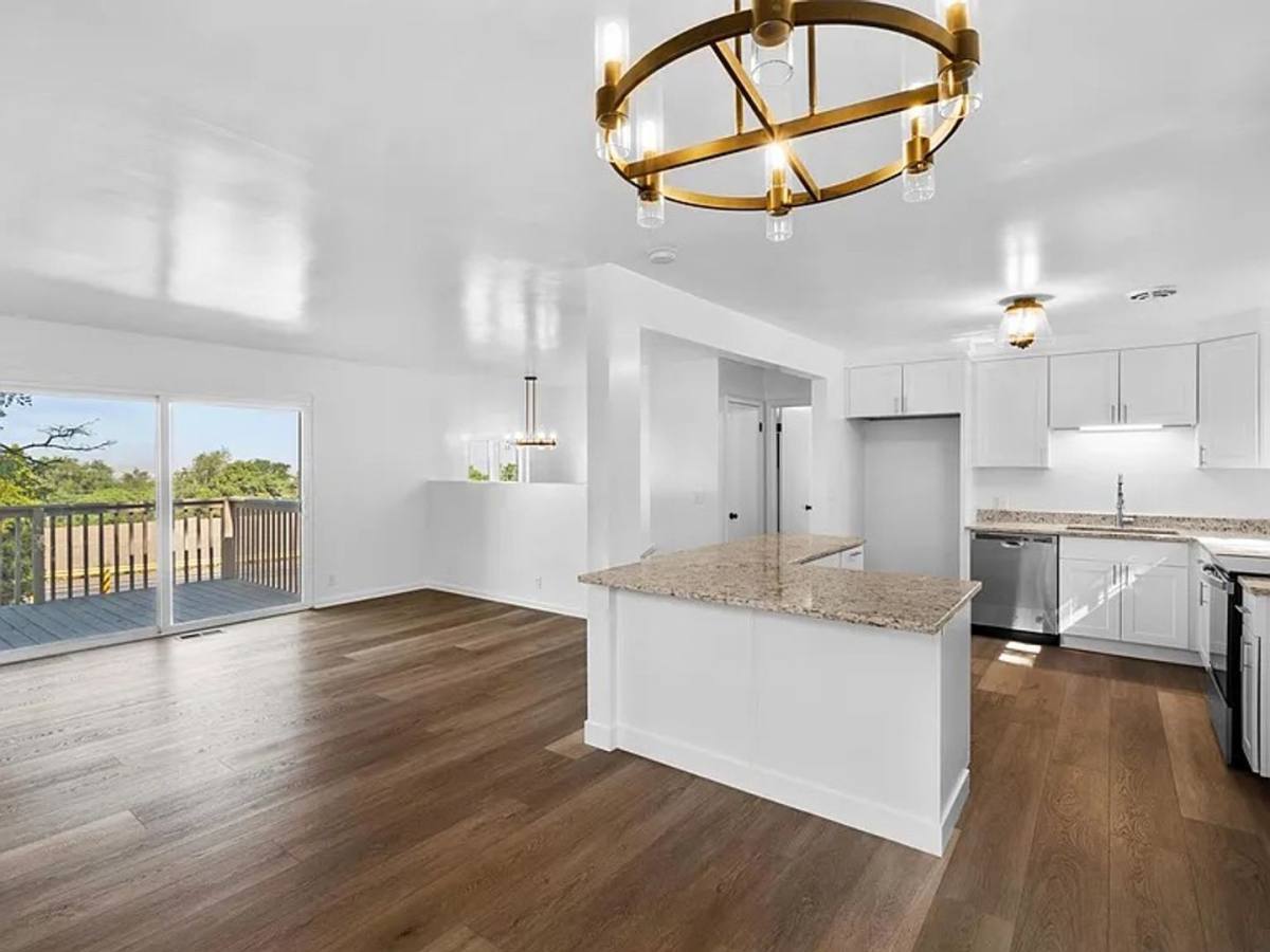 House for rent at 3461 S 3530 E, Salt Lake City, UT 84109