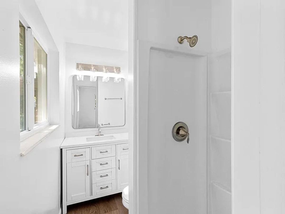 House for rent at 3461 S 3530 E, Salt Lake City, UT 84109