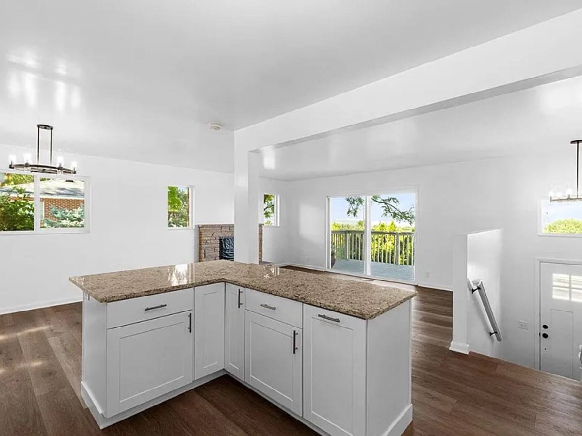 House for rent at 3461 S 3530 E, Salt Lake City, UT 84109