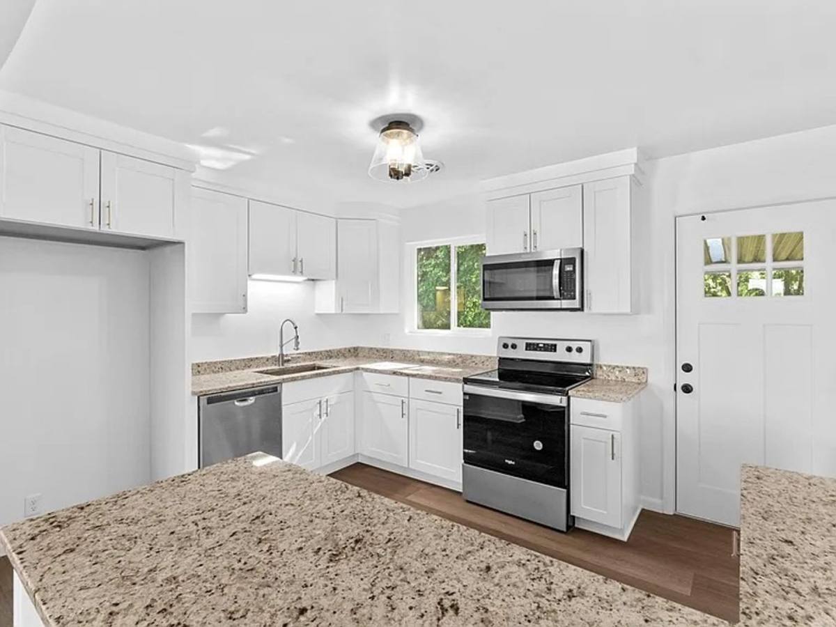 House for rent at 3461 S 3530 E, Salt Lake City, UT 84109