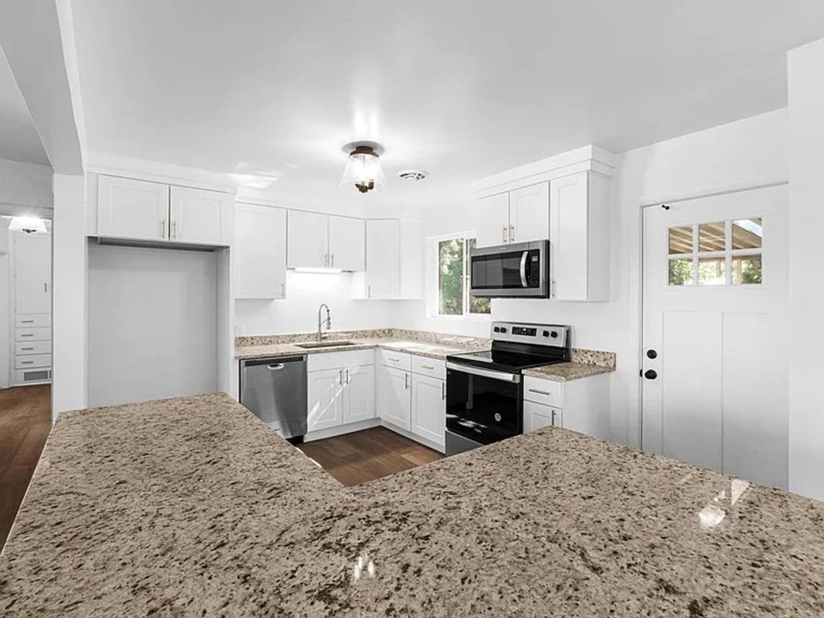 House for rent at 3461 S 3530 E, Salt Lake City, UT 84109