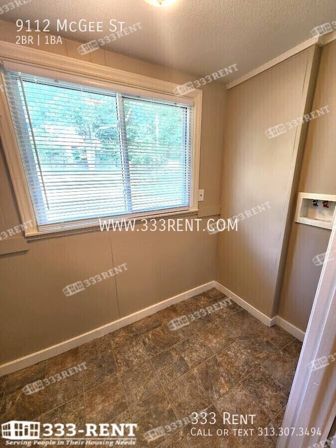 House for rent at 9112 McGee St, Kansas City, MO 64114
