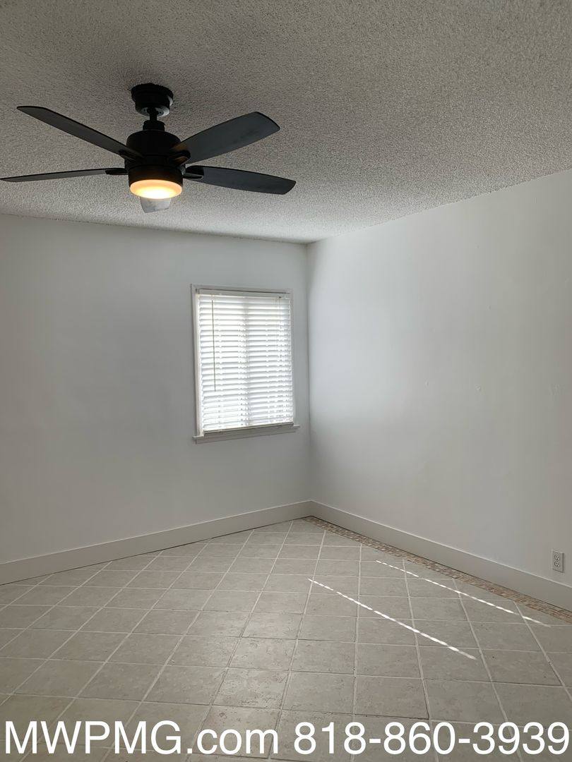 9129 Monogram Ave, North Hills, CA 91343 - House for Rent - Image 8