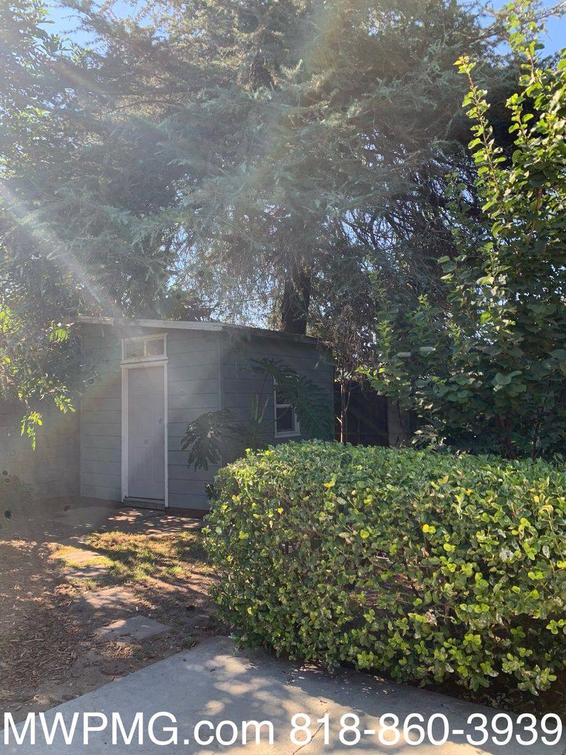 9129 Monogram Ave, North Hills, CA 91343 - House for Rent - Image 2