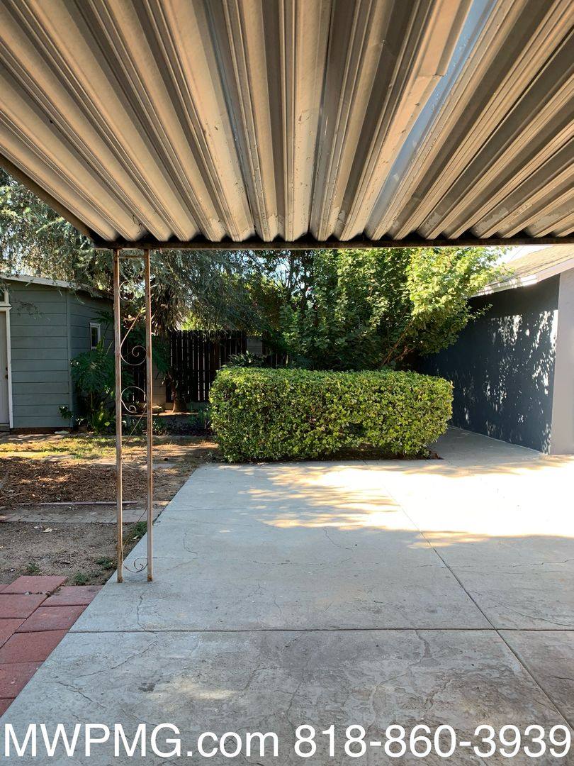 9129 Monogram Ave, North Hills, CA 91343 - House for Rent - Image 3