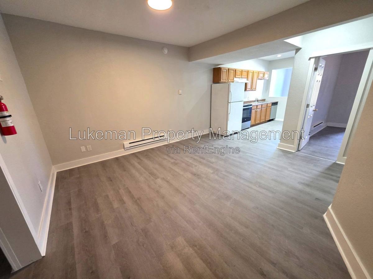 Apartment for rent at 1338 Portage St, Kalamazoo, MI 49001