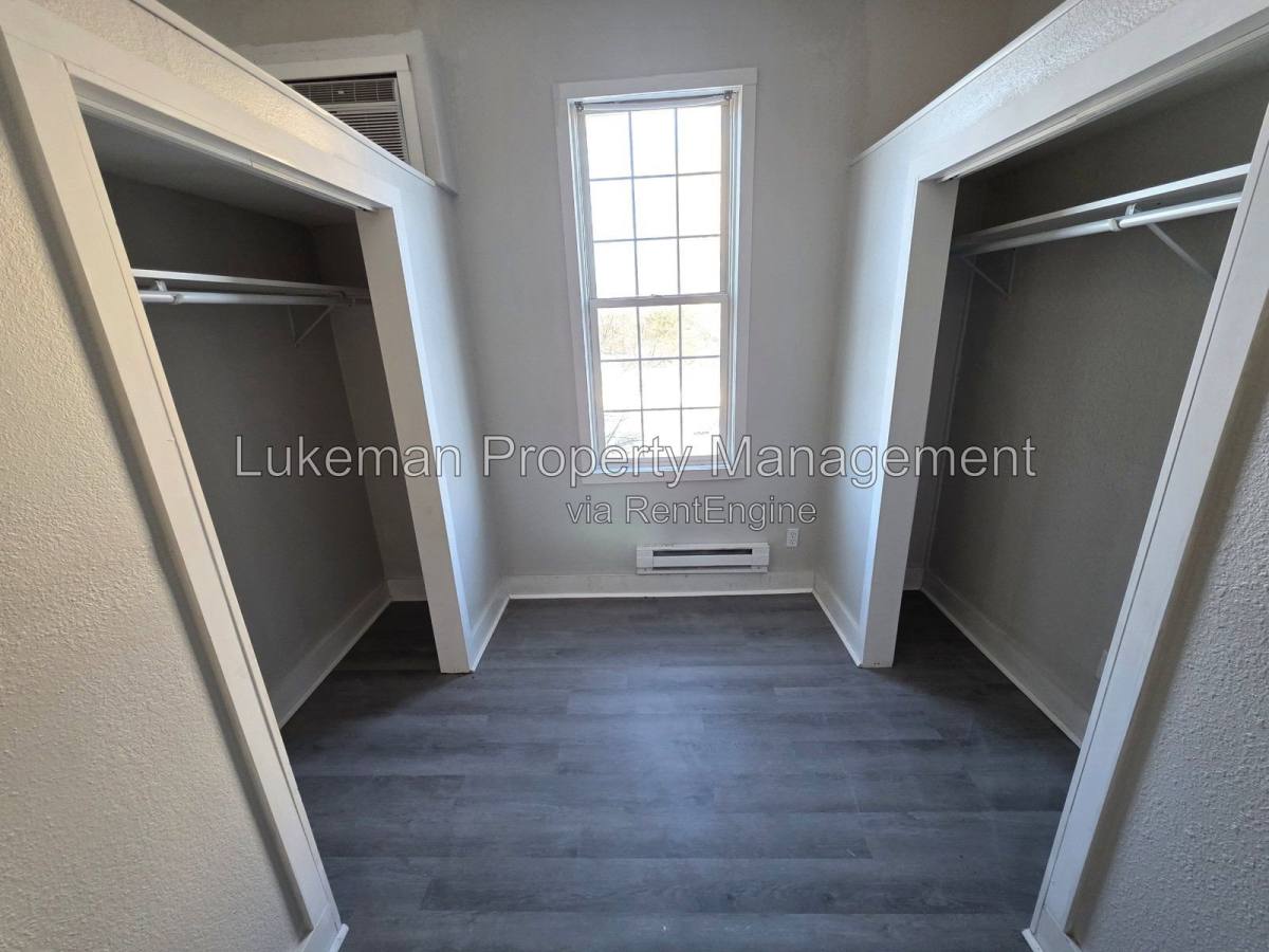 Apartment for rent at 1338 Portage St, Kalamazoo, MI 49001