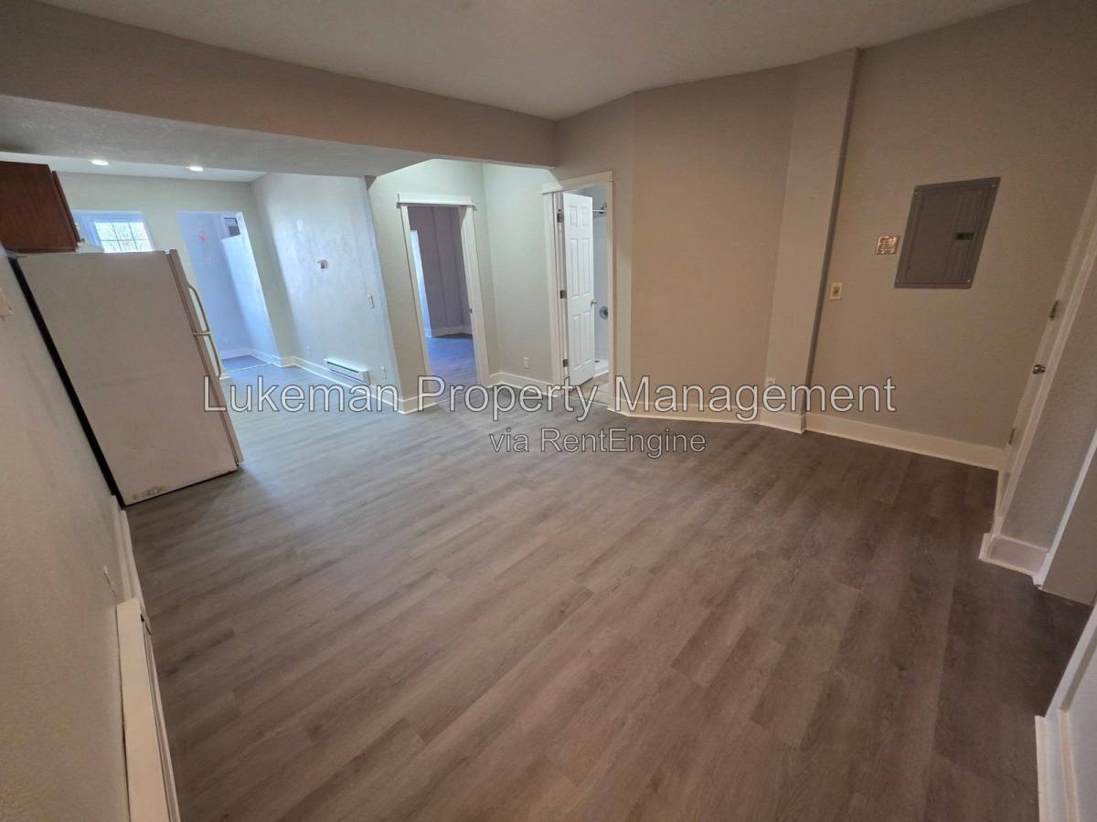 Apartment for rent at 1338 Portage St, Kalamazoo, MI 49001