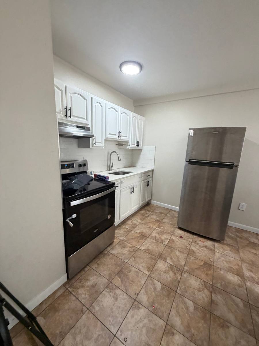 Apartment for rent at 150 S Harrison St #5G, East Orange, NJ 07018