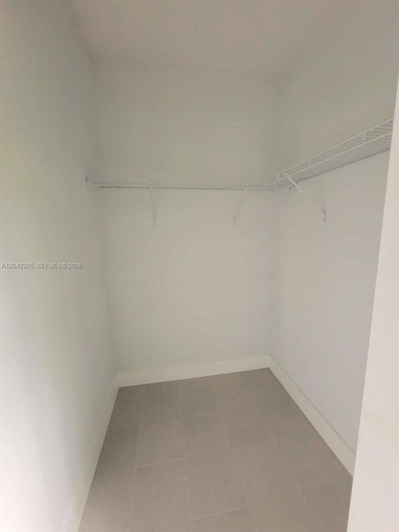 House for rent at 313 NE 169th St, Miami, FL 33162