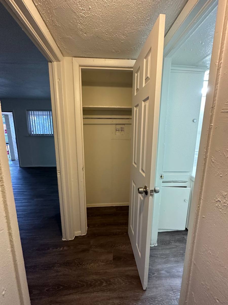 Apartment for rent at 4815 Gaston Ave, Dallas, TX 75246