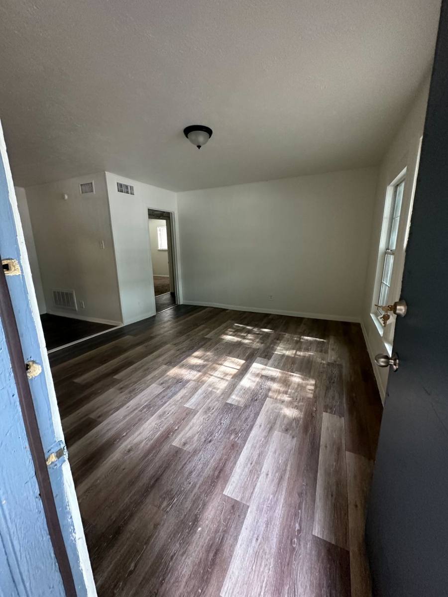 Apartment for rent at 4815 Gaston Ave, Dallas, TX 75246