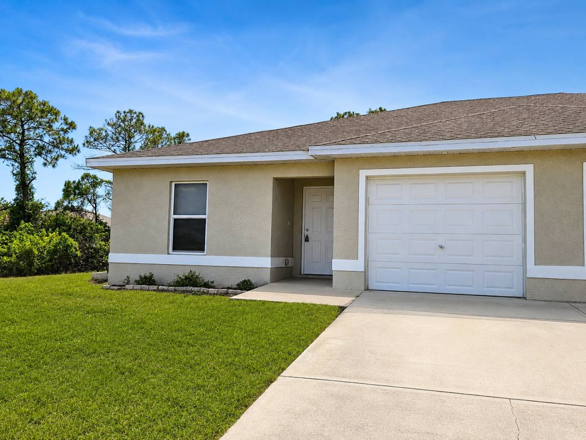 Townhouse for rent at 230 Hightower Ave S, Lehigh Acres, FL 33973