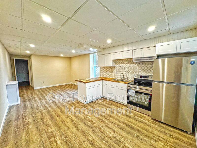 Apartment for rent at 256 Allegheny St #5, Jersey Shore, PA 17740