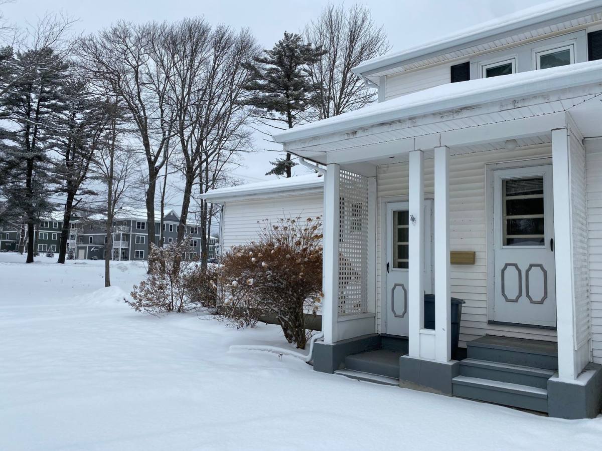 Apartment for rent at 93-97 Admiral Fitch Ave, Brunswick, ME 04011