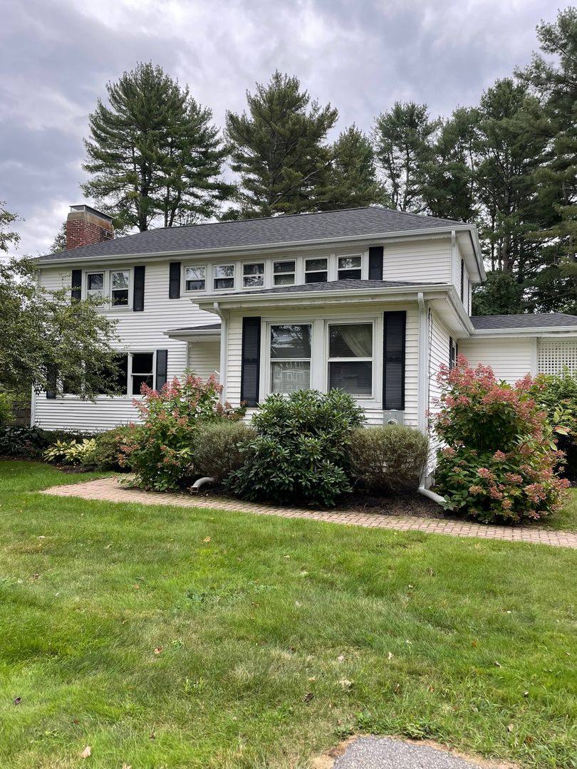 Apartment for rent at 93-97 Admiral Fitch Ave, Brunswick, ME 04011