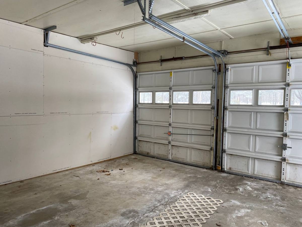 Apartment for rent at 93-97 Admiral Fitch Ave, Brunswick, ME 04011