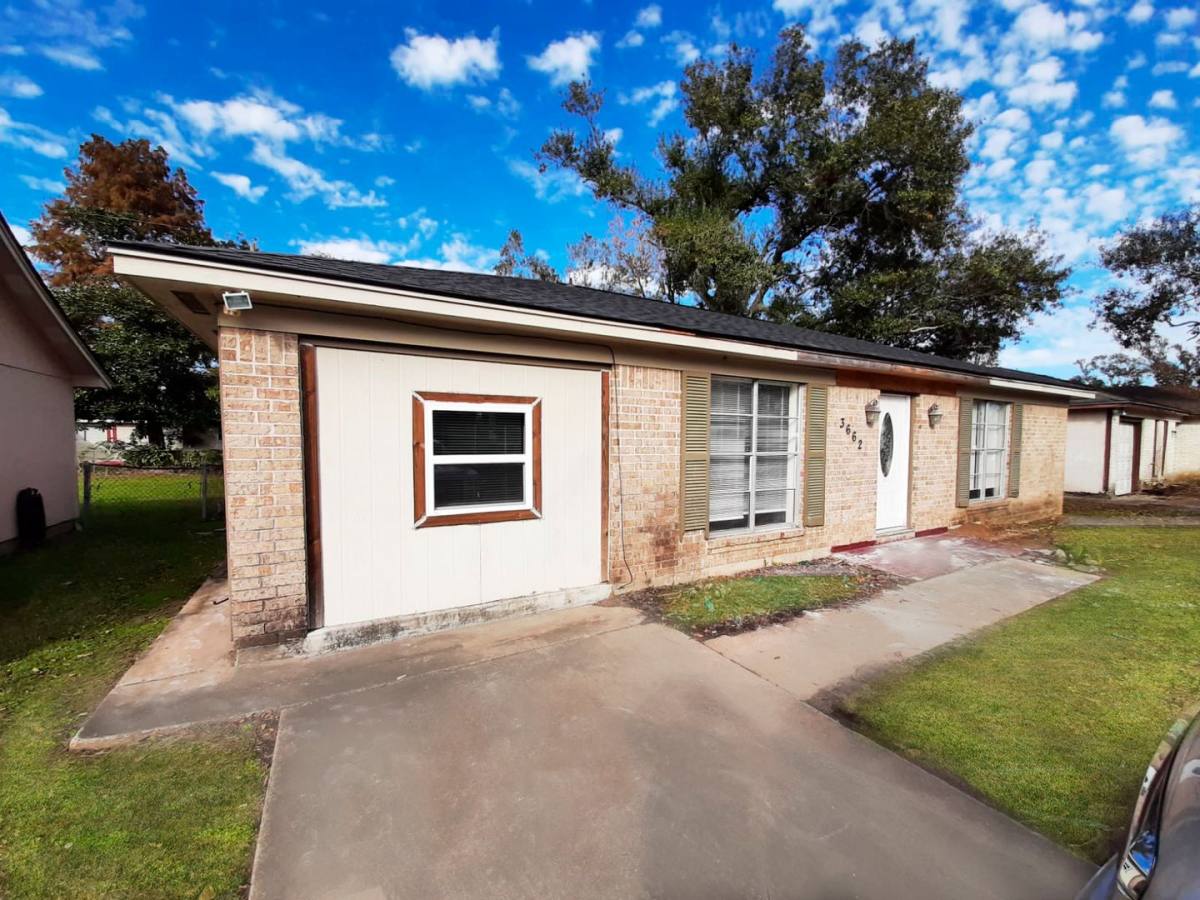 House for rent at 3662 Hemlock, Orange, TX 77630