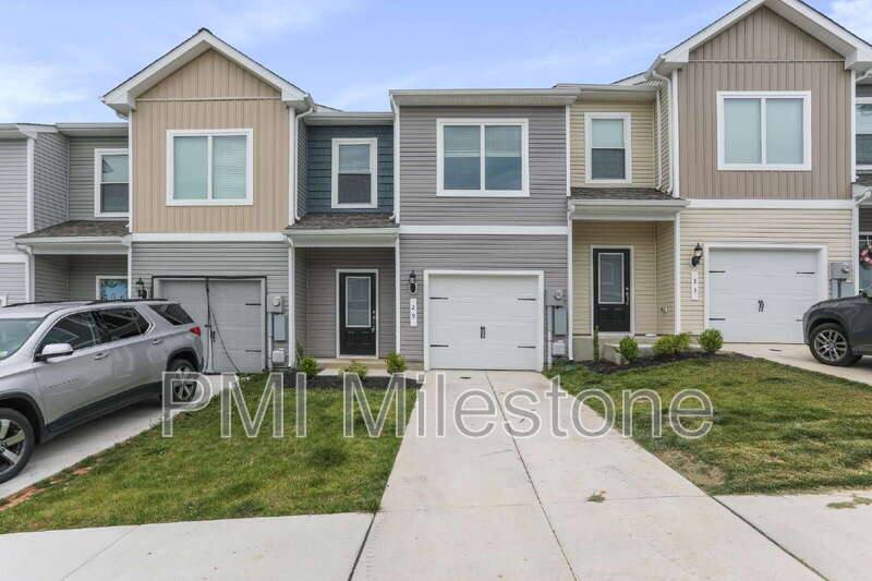 Townhouse for rent at 29 Paddington St, Falling Waters, WV 25419