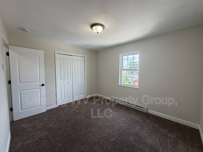 Apartment for rent at 1101 Main Ave #5, Nitro, WV 25143