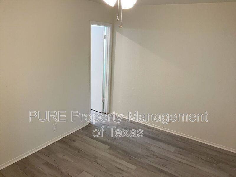 Apartment for rent at 417-418 Parkhill Cove, Round Rock, TX 78664
