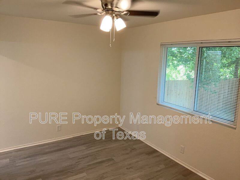 Apartment for rent at 417-418 Parkhill Cove, Round Rock, TX 78664