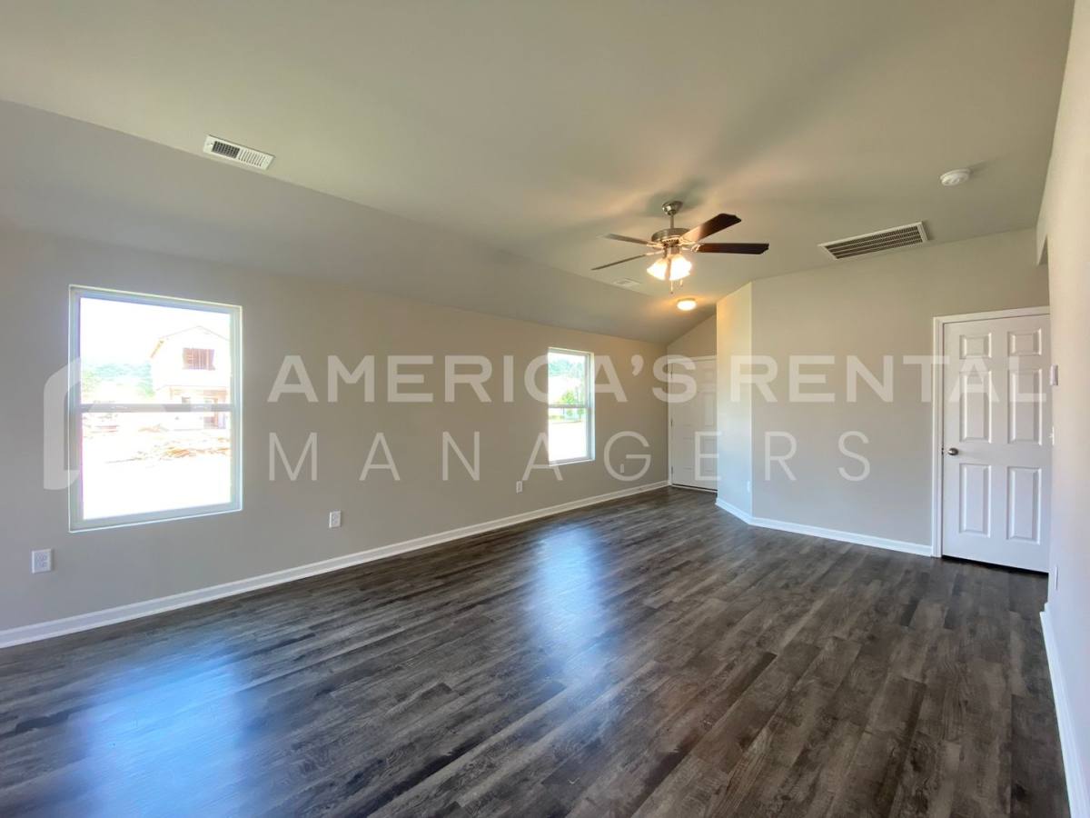 House for rent at 52 Cottage Lane, Odenville, AL 35120
