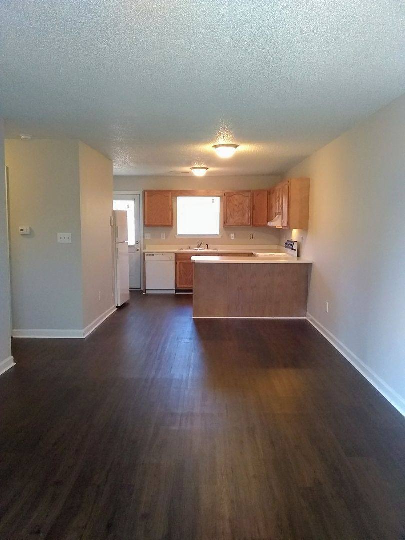 301 Autumn Brook Terrace, Bessemer, AL 35023 - Apartment for Rent - Image 3