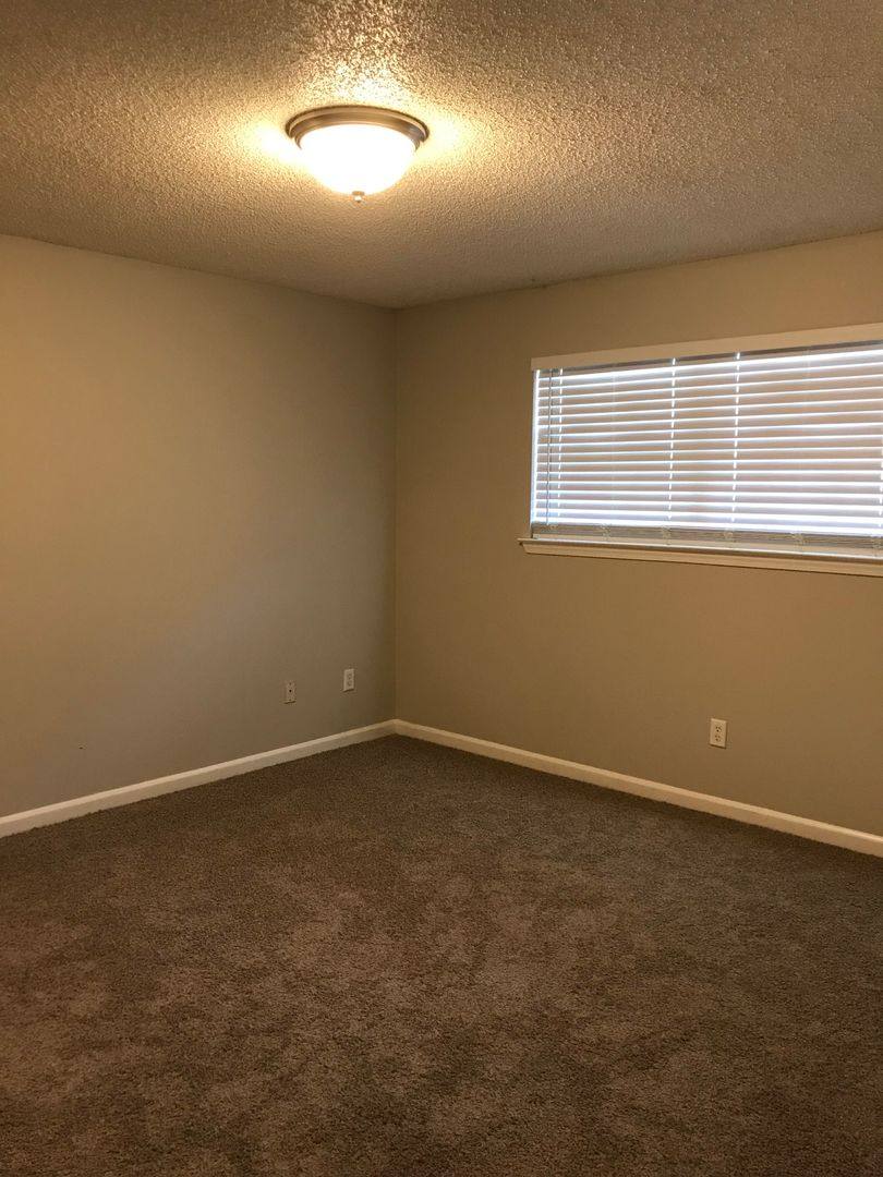 301 Autumn Brook Terrace, Bessemer, AL 35023 - Apartment for Rent - Image 6
