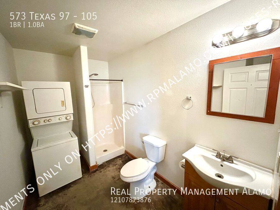 Apartment for rent at 573 Texas 97 #105, Floresville, TX 78114