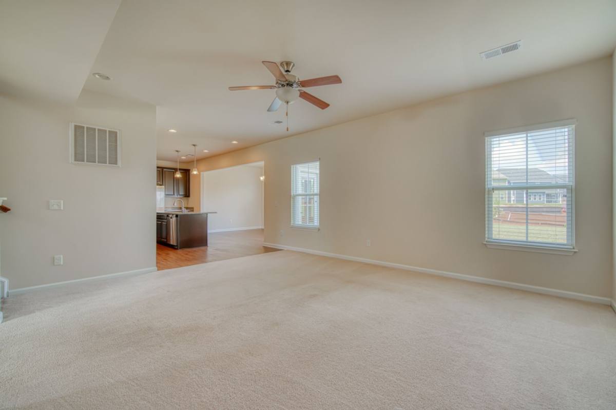 House for rent at 810 Morning Fog Dr, Duncan, SC 29334