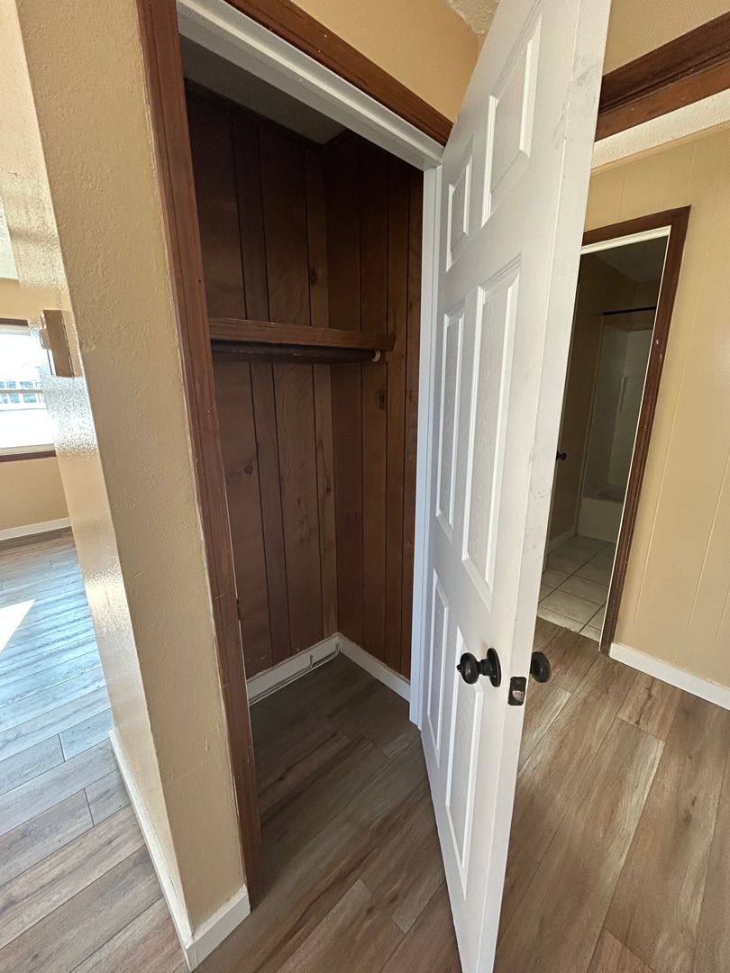 Apartment for rent at 1009 W Broadway, Bolivar, MO 65613