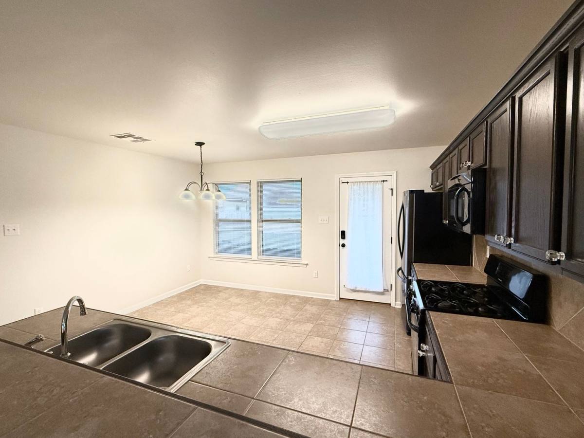 House for rent at 15390 Eaglestone Dr, Prairieville, LA 70769