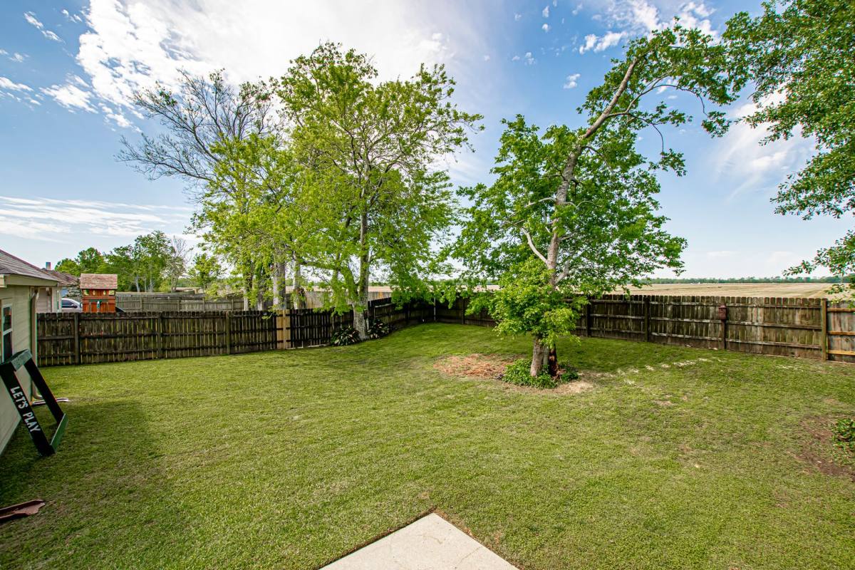 House for rent at 10580 Springglen Court, Baton Rouge, LA 70810