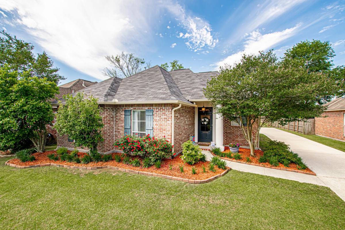 House for rent at 10580 Springglen Court, Baton Rouge, LA 70810
