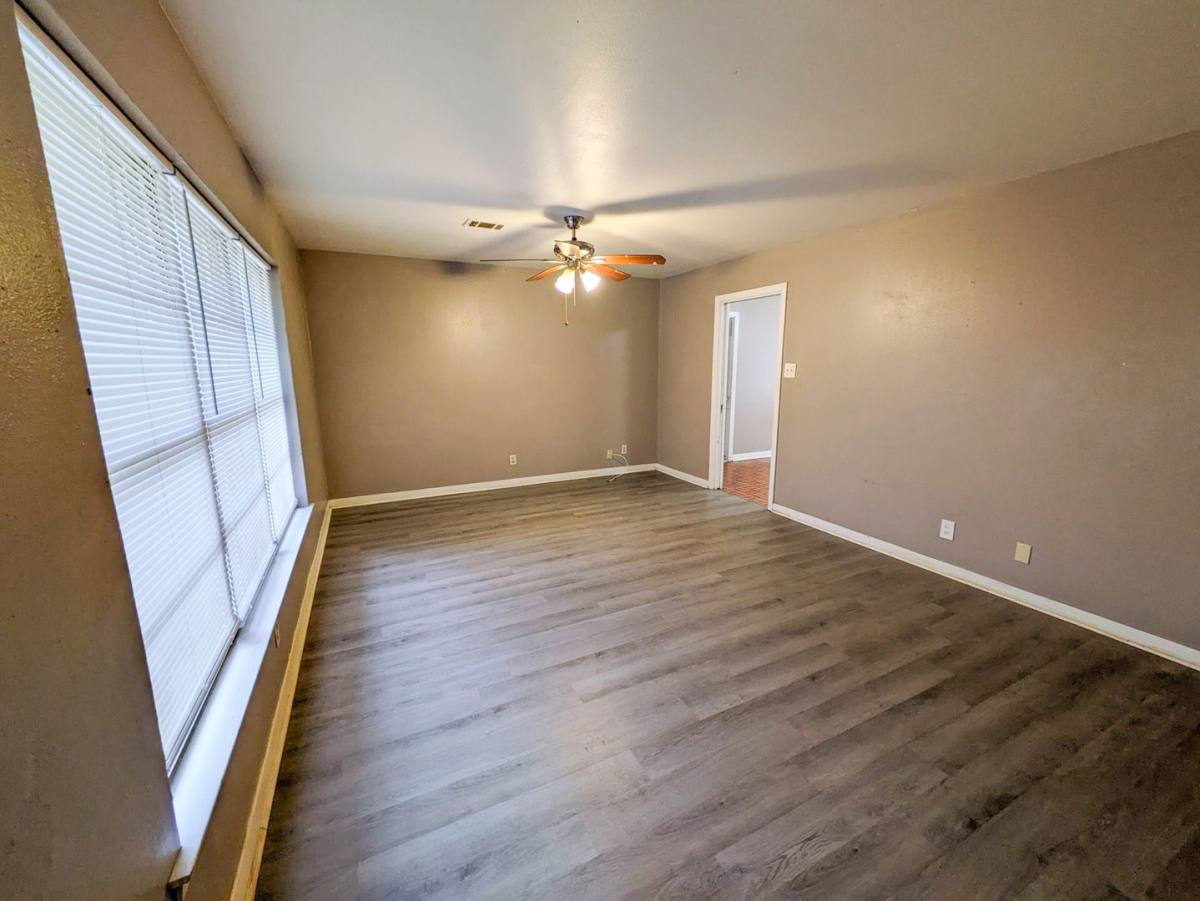 House for rent at 436 Gardenia Ave, Orange, TX 77630