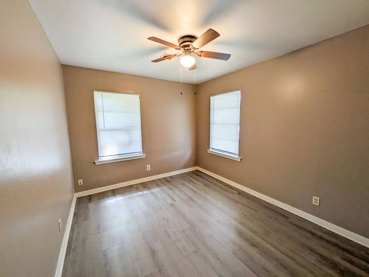 House for rent at 436 Gardenia Ave, Orange, TX 77630