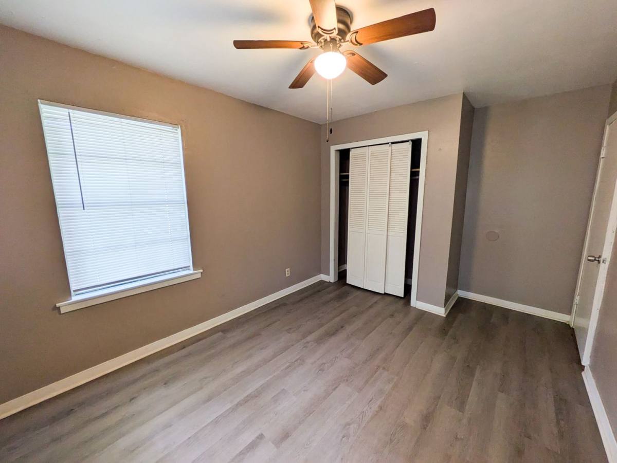House for rent at 436 Gardenia Ave, Orange, TX 77630