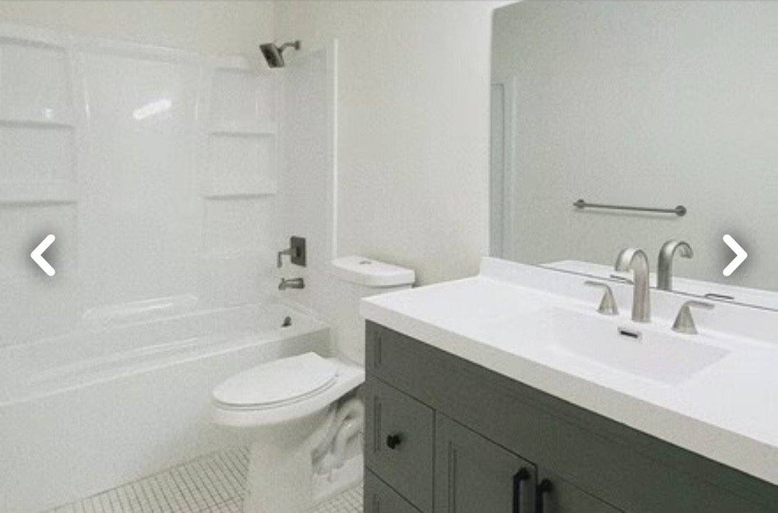 Townhouse for rent at 521 Broadway Ave N, Wayzata, MN 55391