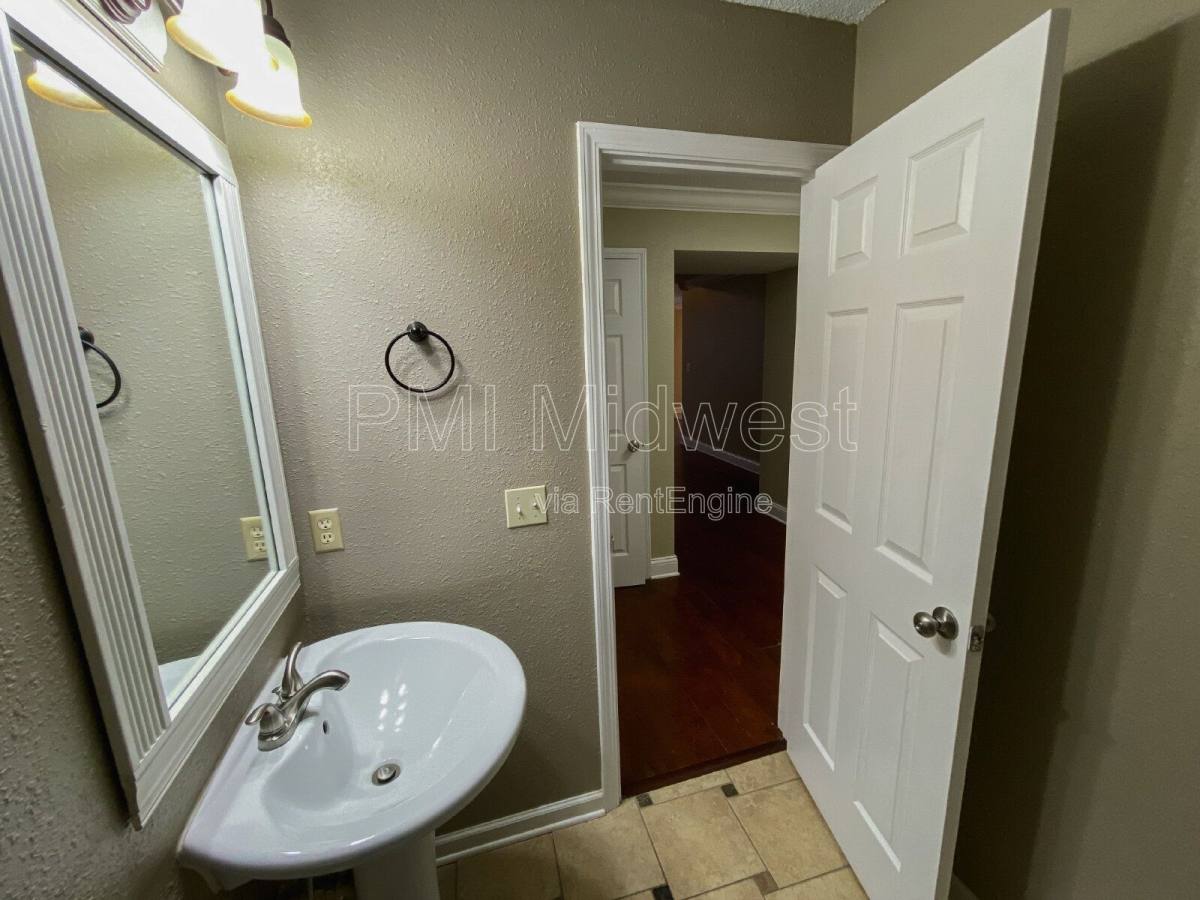 House for rent at 15456 Wandering Way, Noblesville, IN 46060